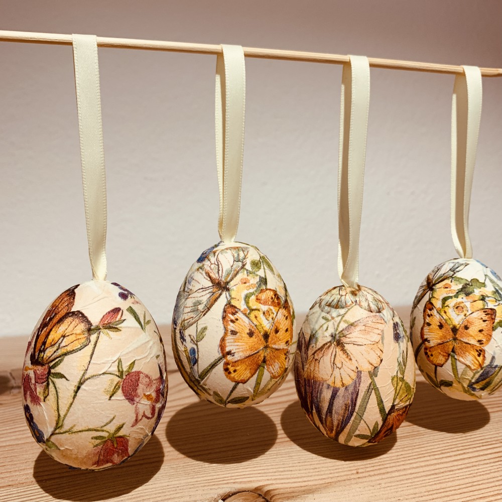 1 x Handgeblasenes &amp; gefärbtes Oster Ei mit Schleife - KurtArt