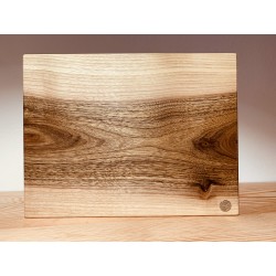 Cutting board in walnut wood 30x22x3 (250 years old / Castelrotto)