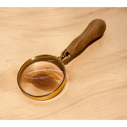 Magnifier in walnut wood